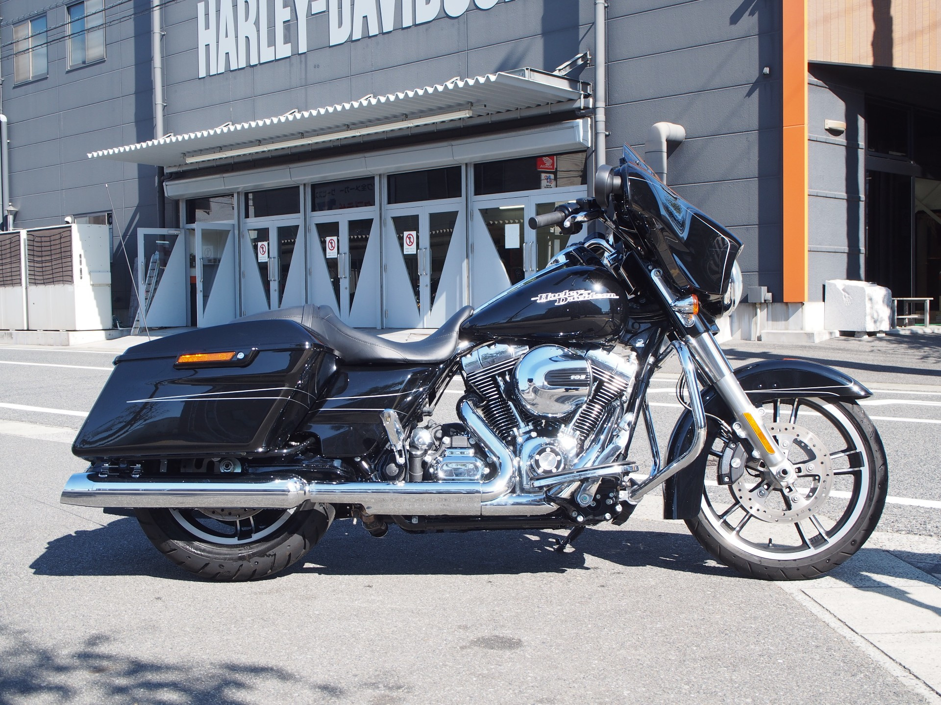 Harley-Davidson HARLEYFLHXS (2728км)