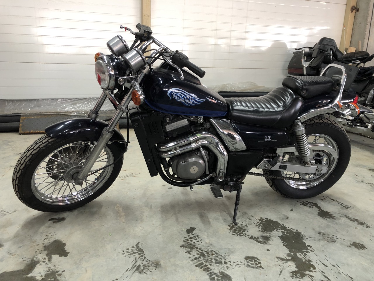 Мотоцикл ELIMINATOR 250 Kawasaki