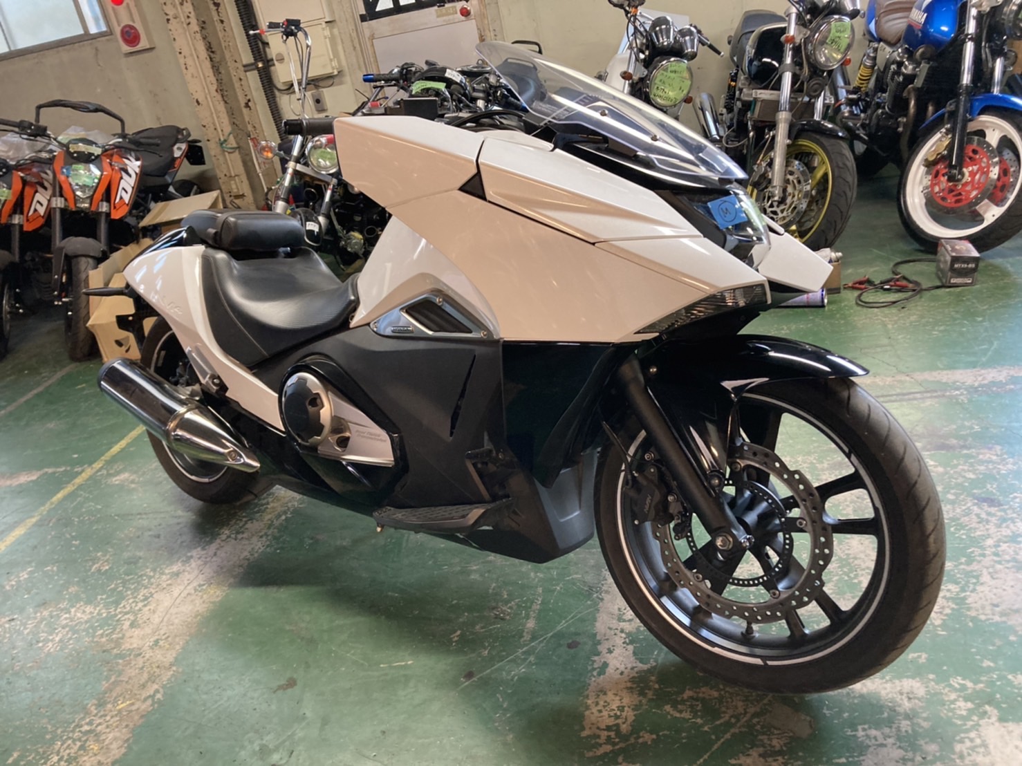 Мотоцикл Honda NM4