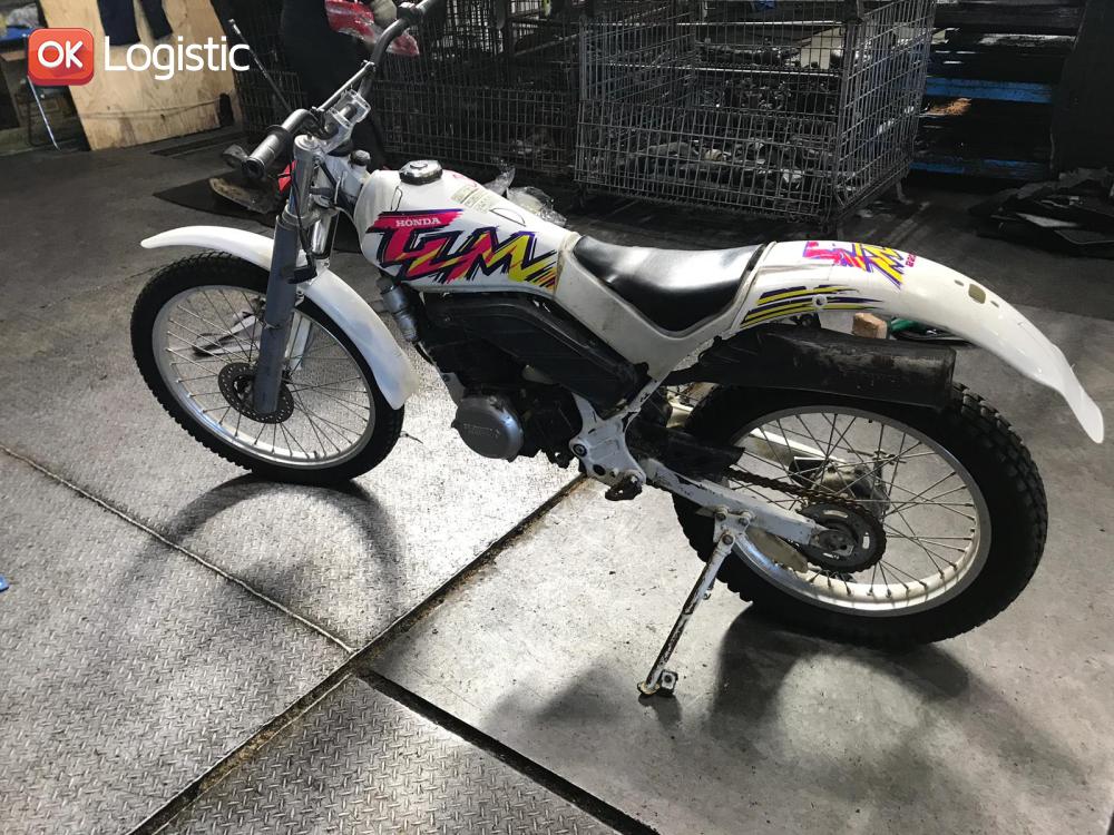 Мотоцикл HONDA TLM220R