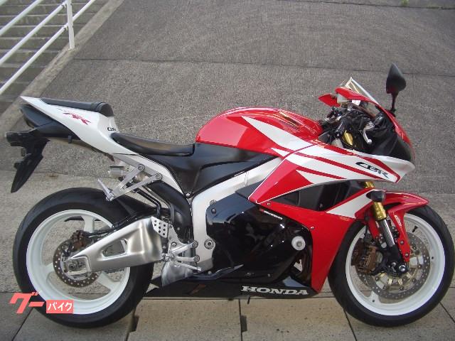 Мотоцикл HONDA CBR600RR
