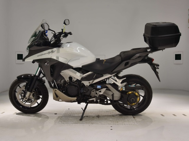 Мотоцикл Honda VFR800X ABS