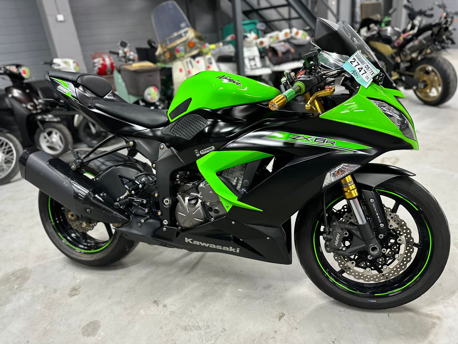 Мотоцикл Kawasaki ZX-6R ABS