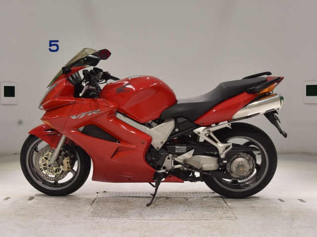 Мотоцикл Honda VFR800 ABS