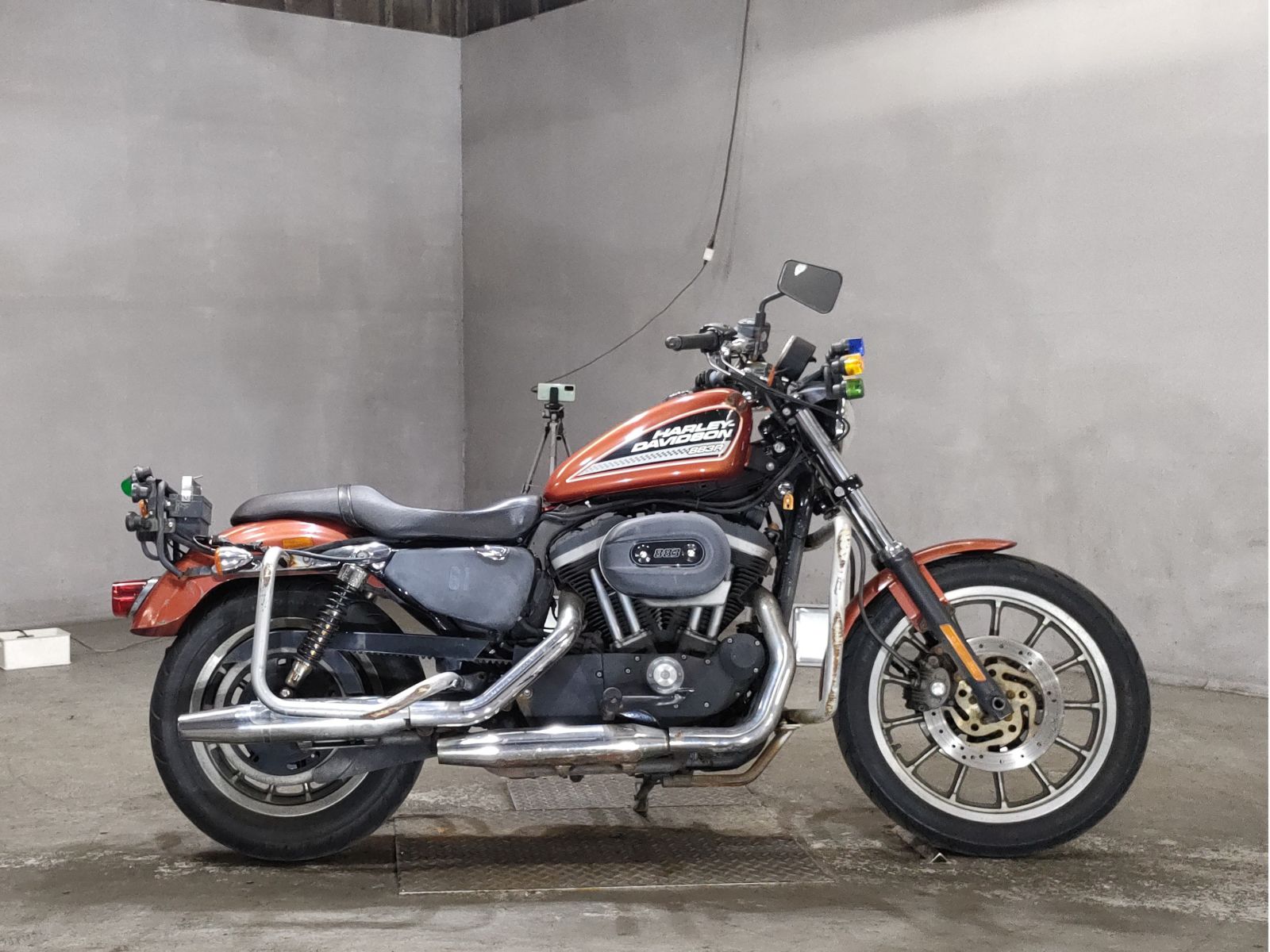 Мотоцикл Harley-Davidson XL883R Sportster