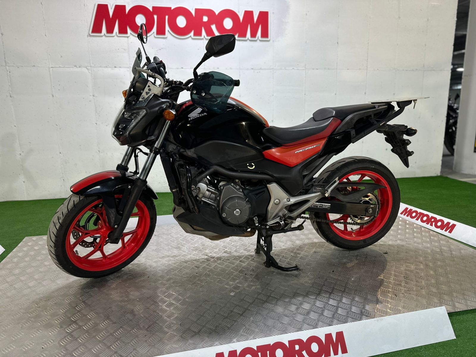 Мотоцикл Honda NC750S ABS