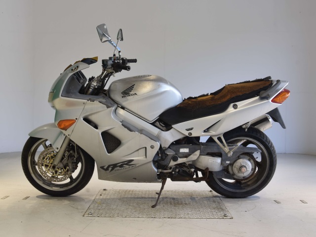 Мотоцикл Honda VFR800