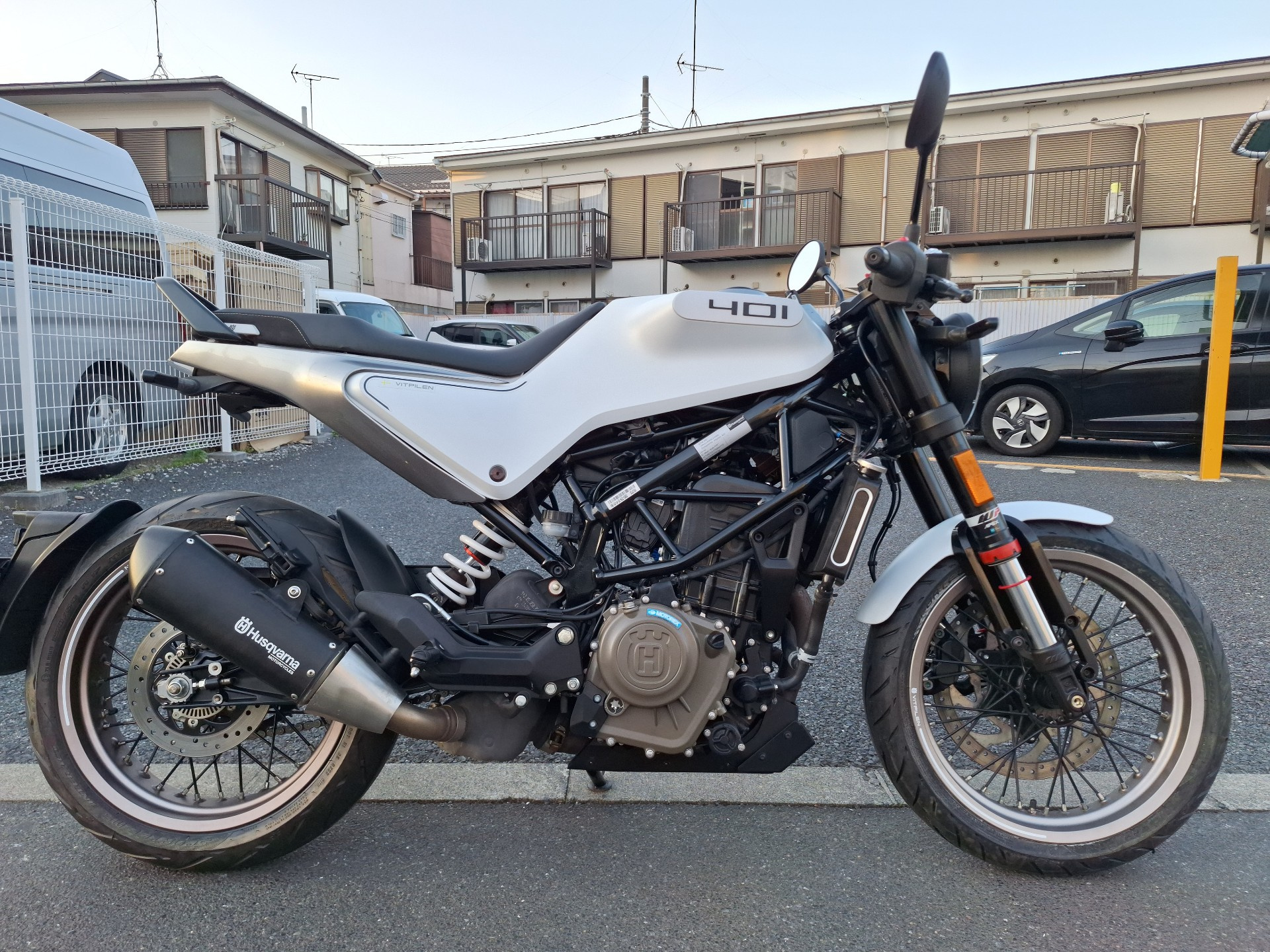 Мотоцикл HUSQUARNA VITPILEN 401
