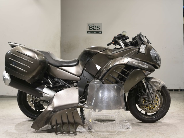 Мотоцикл Kawasaki GTR 1400 (Concours 14)